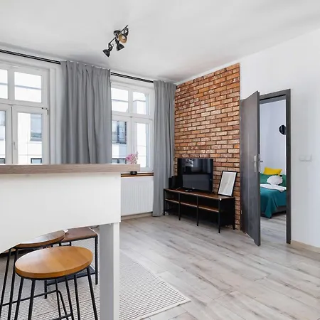 Modern In The Center Of Next To Spodek By Renters アパート